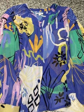 NWT. Chico's Abstract Floral Button-Up Top in Blue, Yellow & Green
